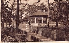 POSTCARD - DORSET - SOUTHBOURNE - THE BANDSTAND - FISHERMANS WALK - POSTED 1938