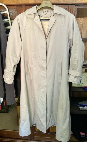 Classic beige vintage trench - beige,