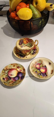 Aynsley fine bone china - fine, –