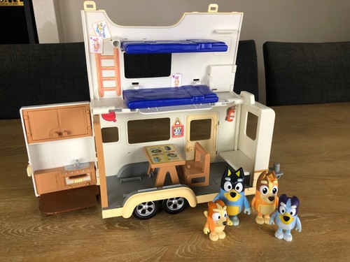 Cbeebies bluey caravan - cbeebies,