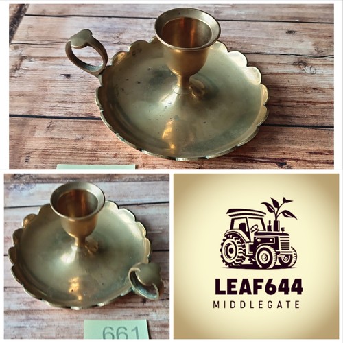 Brass chamberstick with loop - with,