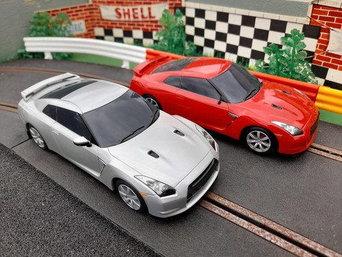 Scalextric drift kings - scalextric, nissian