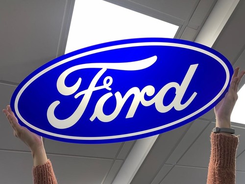 Ford oval opal sign - opal, be