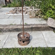2 VINTAGE ANTIQUE CAST IRON TROLLEY WHEELS AND AXLE
