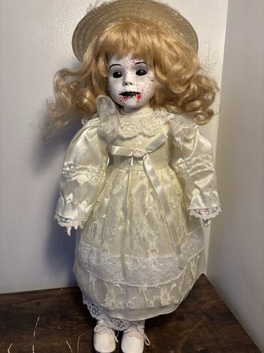 Porcelain horror doll - porcelain,