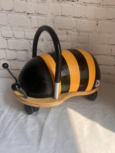 Bumble bee ride - bee, wheely