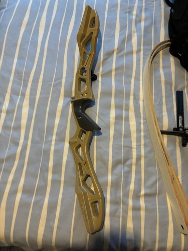 Recurve bow kit - bow,