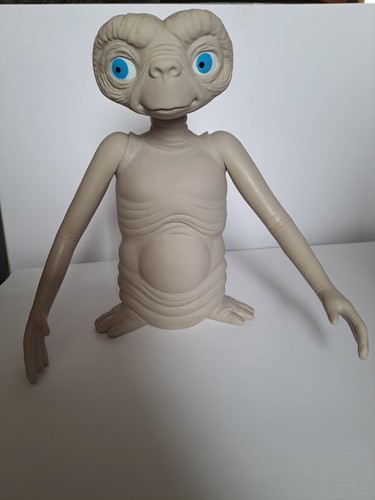 Vintage extra terrestrial - vintage,