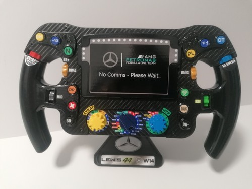 Lewis hamilton full size - hamilton_full,
