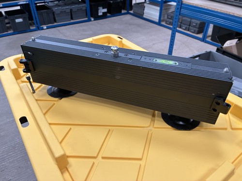 Single fly ground bar - /, for