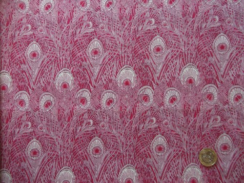 Remnant hera peacock feather - peacock,