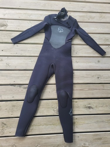 Xcel winter wetsuit 4 - xcel,