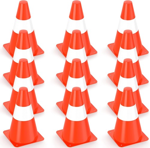 Pack traffic safety cones - traffic,