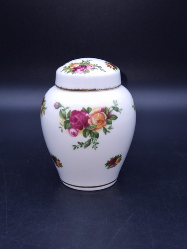 Royal albert old - royal,