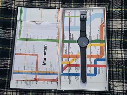 Mondaine helvetica new york - mondaine,