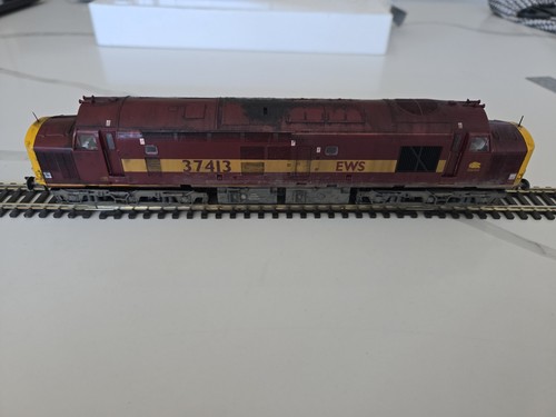 Bachmann 381 c37 - 32-381, c37/4