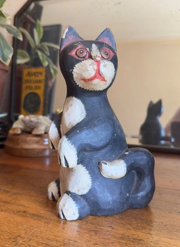 Vintage hand carved - hand,