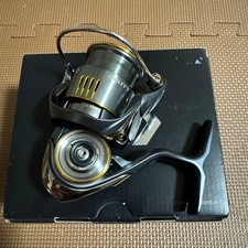 Daiwa Airity LT2000S-H