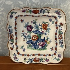 Booths ‘The Pompadour’