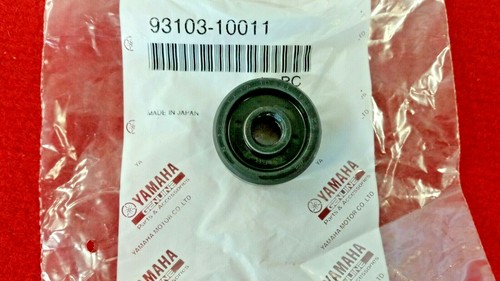 Yamaha tz750 water pump oil - water,