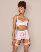 AGENT PROVOCATEUR RARE QUIN