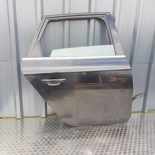 2012 AUDI A4 B8 AVANT DOOR