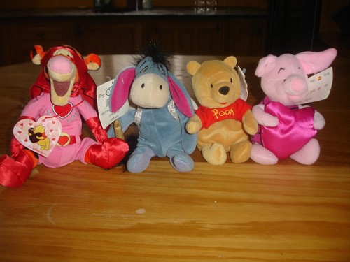 Disney store winnie the - disney,