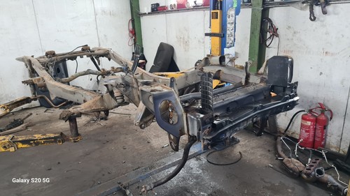 Suzuki jimny complete - complete, chassis