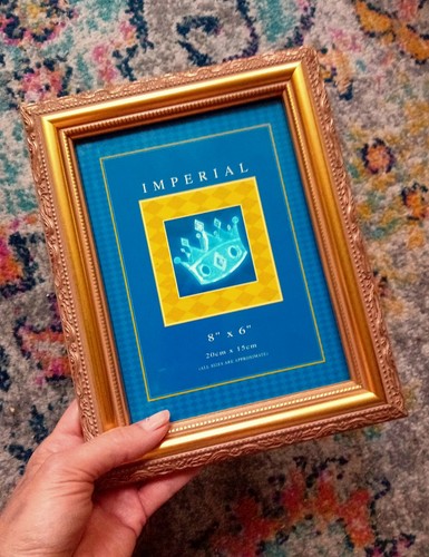 Vintage gilt finish - gilt,