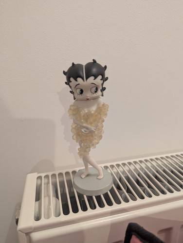 Betty boop wrapped bubbles - boop, in