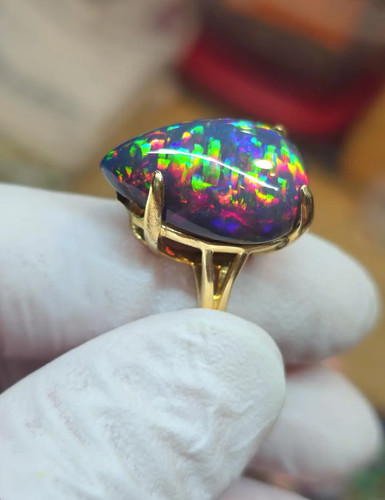 Black opal ring - ring, pear