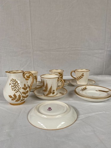 Antique puce mark royal - antique,