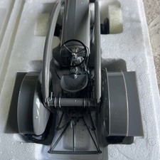 UNIVERSAL HOBBIES 4171 1:16