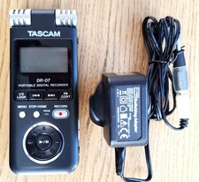 TASCAM DR-07 Stereo Digital