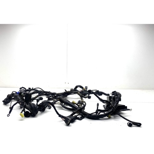 Nissan r35 engine bay wiring - engine,