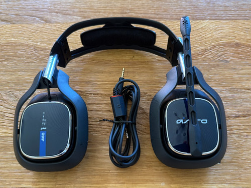Astro a40 headset with - tr,