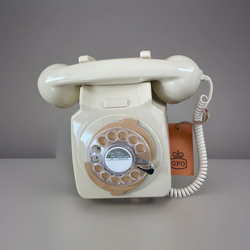 Retro rotary dial phone - retro,