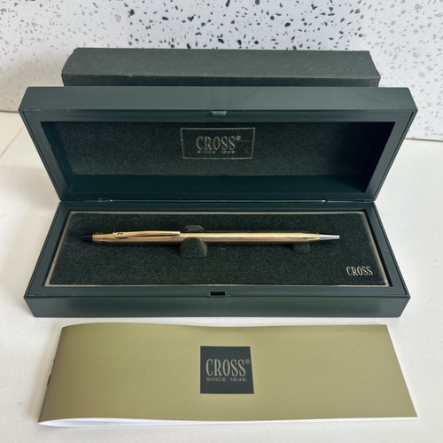 Cross 10kt gold - 10kt, filled