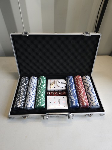 Poker chip set texas hold - poker,