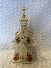 EXTREMELY RARE ROYAL ALBERT OLD COUNTRY ROSES LIGHTED CHURCH  FIGURINE 9.5”T