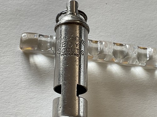 Vintage whistle the acme scout - vintage,