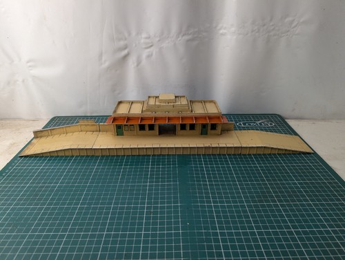 Hornby dublo through - d1,