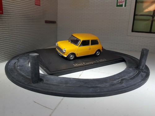Mini triumph lotus lucas - triumph,