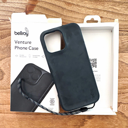 Bellroy black back case - back, for