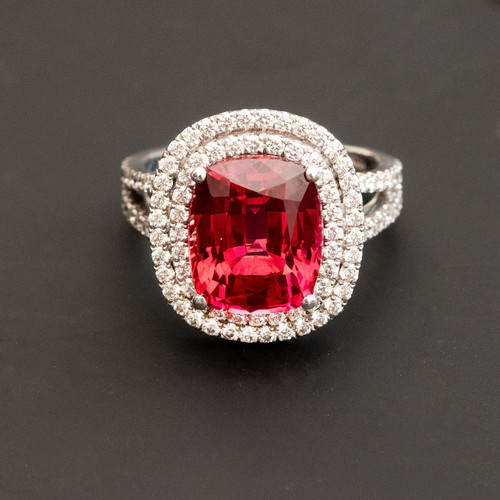 Natural pink sapphire - 4.80, ct