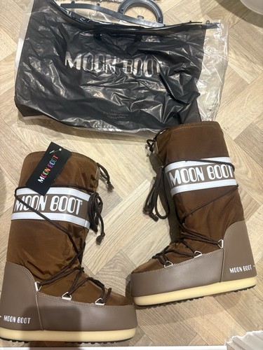 Bnwt auth chocolate brown tall - chocolate,