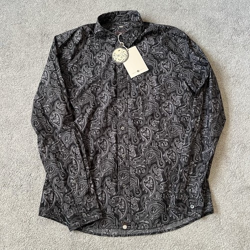 Pretty green paisley pattern - pretty,