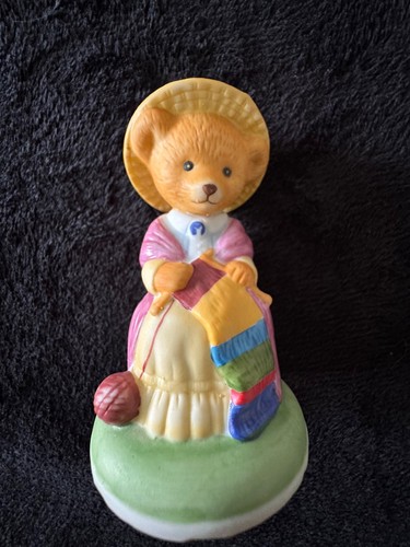 Franklin mint priscilla - franklin,