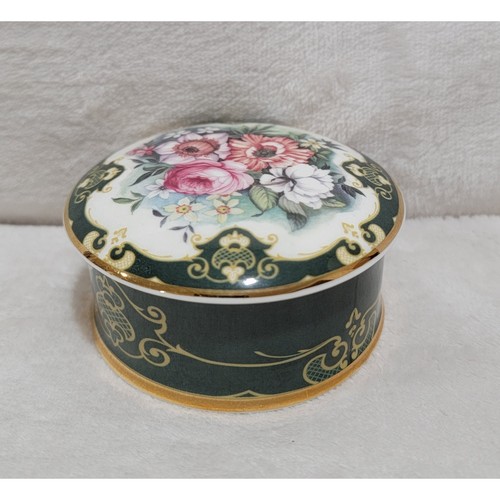 Vintage chinacraft floral - vintage,