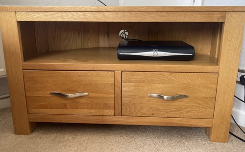Oak corner unit with - oak, tv